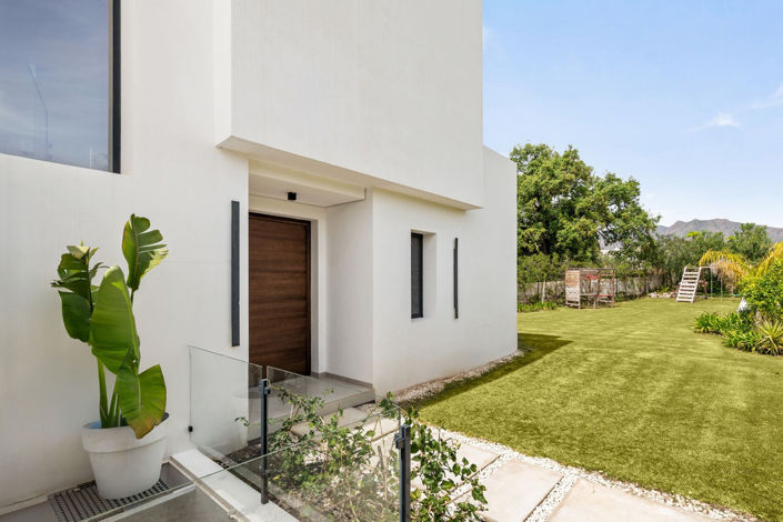 Image No.4-5 Bed Villa for sale