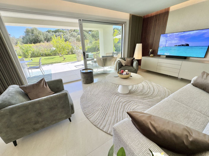 Image No.13-3 Bed Apartment for sale