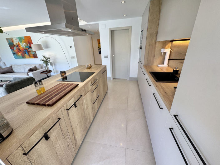 Image No.16-3 Bed Apartment for sale