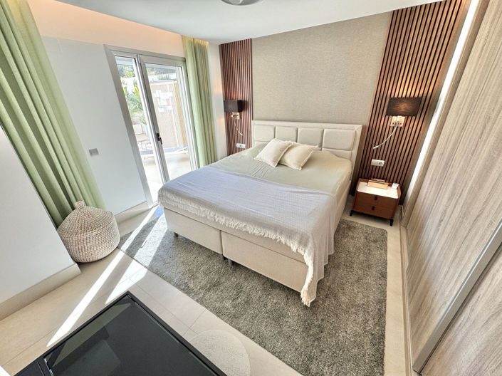 Image No.19-3 Bed Apartment for sale