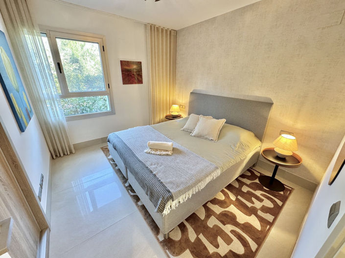 Image No.24-3 Bed Apartment for sale