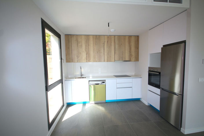 Image No.14-3 Bed Semi-Detached for sale