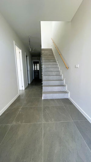 Image No.18-3 Bed Semi-Detached for sale