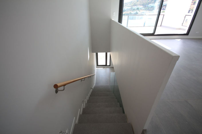 Image No.19-3 Bed Semi-Detached for sale