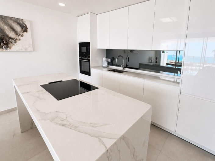 Image No.8-3 Bed Apartment for sale