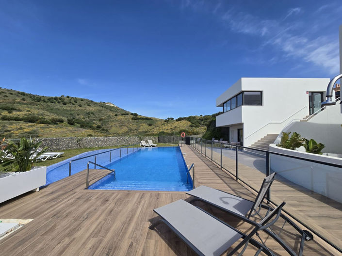 Image No.29-3 Bed Semi-Detached for sale