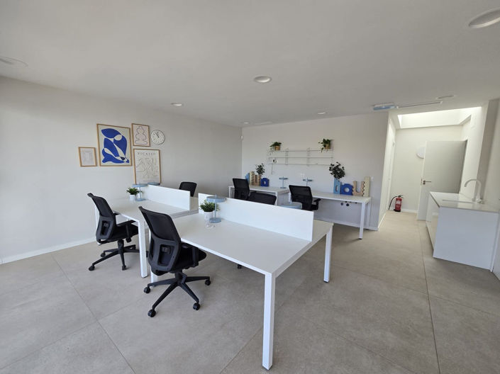 Image No.30-3 Bed Semi-Detached for sale