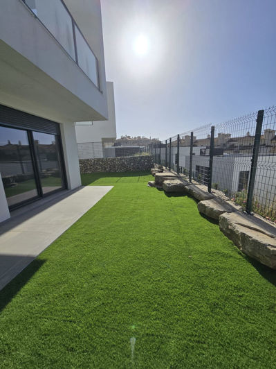 Image No.8-3 Bed Semi-Detached for sale