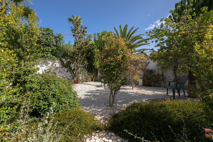 Image No.21-6 Bed Villa for sale