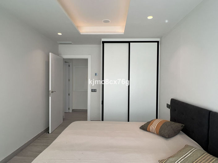Image No.29-5 Bed Villa for sale