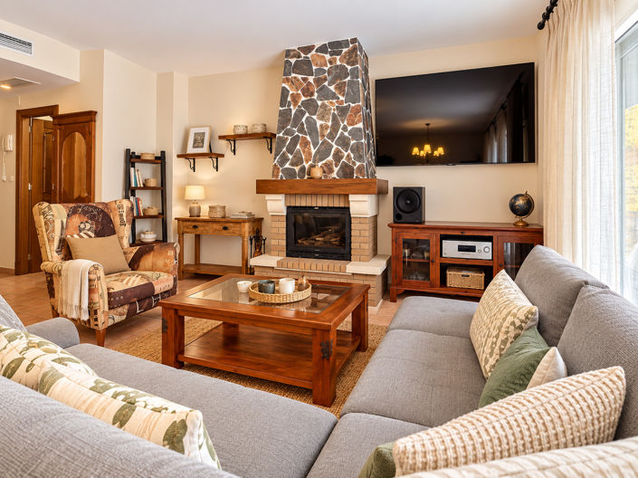 Image No.5-4 Bed Townhouse for sale