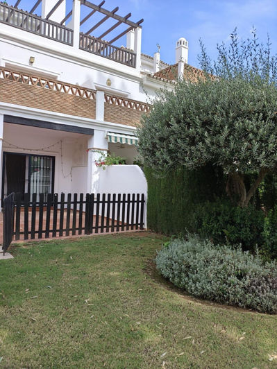 Image No.49-4 Bed Townhouse for sale