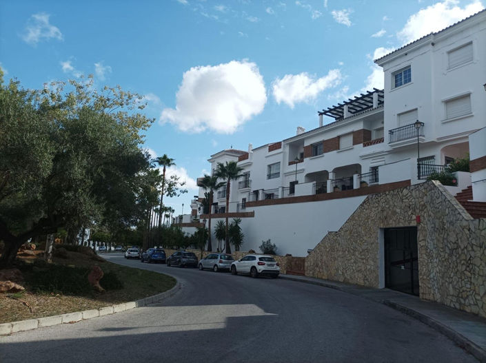 Image No.53-4 Bed Townhouse for sale