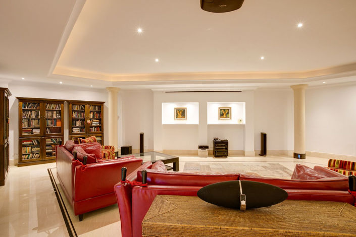 Image No.16-5 Bed Villa for sale