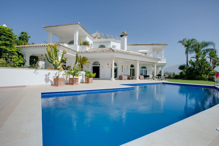 Image No.2-5 Bed Villa for sale