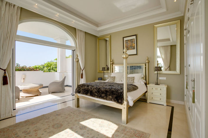Image No.27-5 Bed Villa for sale