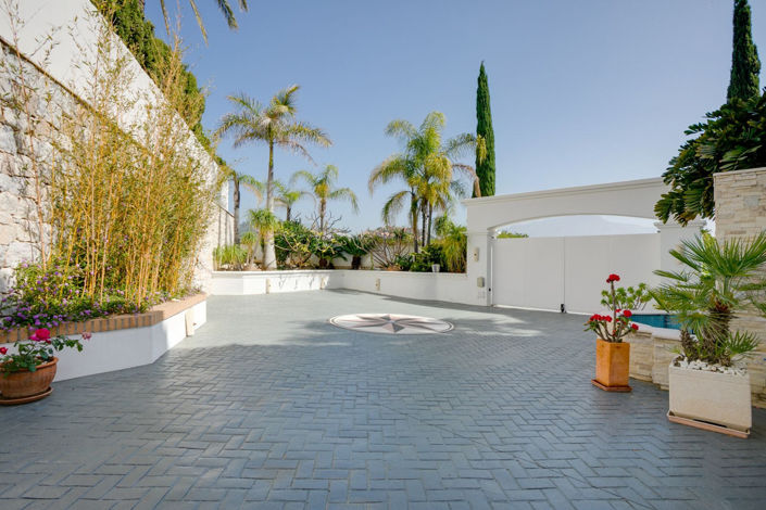 Image No.41-5 Bed Villa for sale