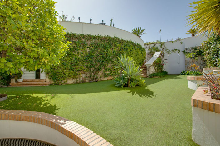 Image No.45-5 Bed Villa for sale