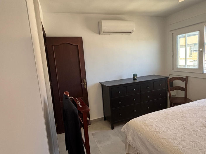 Image No.29-3 Bed Apartment for sale