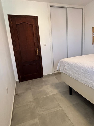 Image No.38-3 Bed Apartment for sale