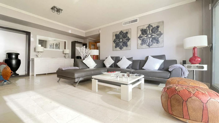Image No.11-3 Bed Apartment for sale