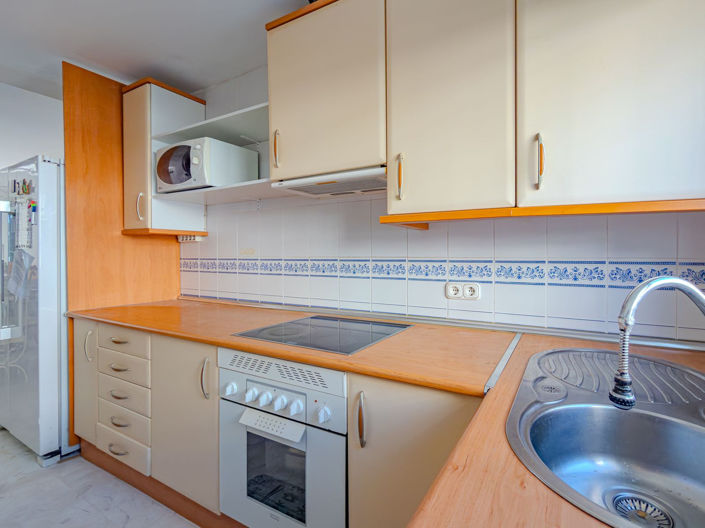 Image No.10-3 Bed Apartment for sale