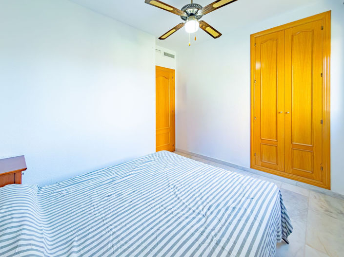 Image No.20-3 Bed Apartment for sale