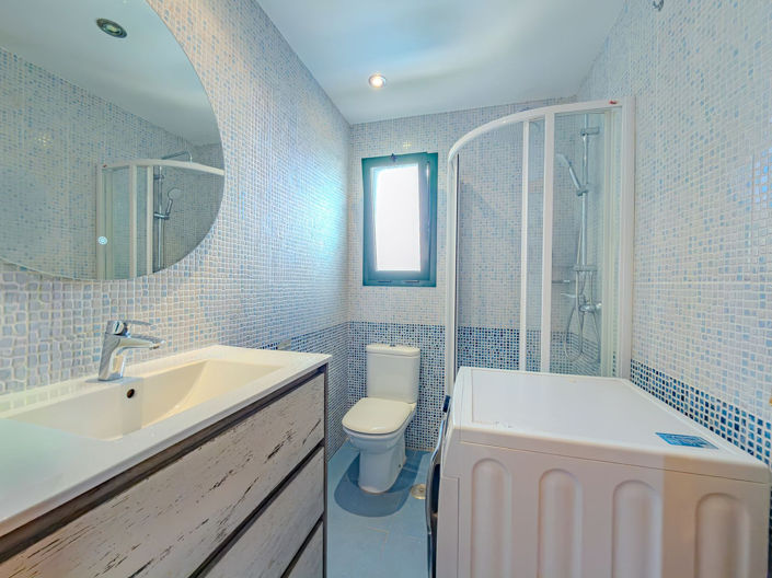 Image No.22-3 Bed Apartment for sale