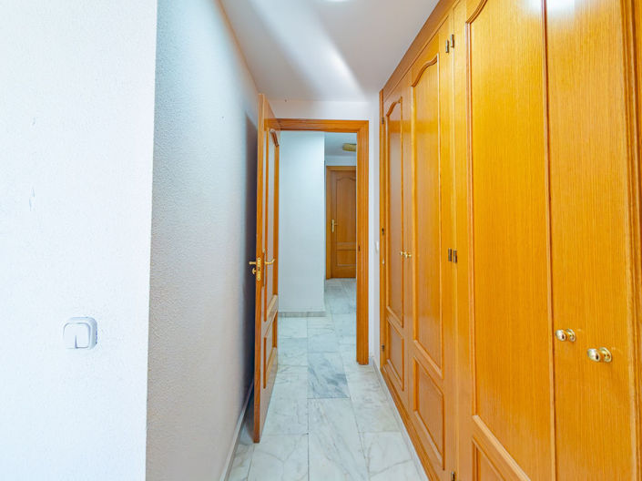 Image No.26-3 Bed Apartment for sale