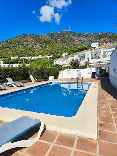 Image No.19-2 Bed Semi-Detached for sale
