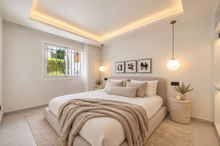 Image No.12-3 Bed Apartment for sale
