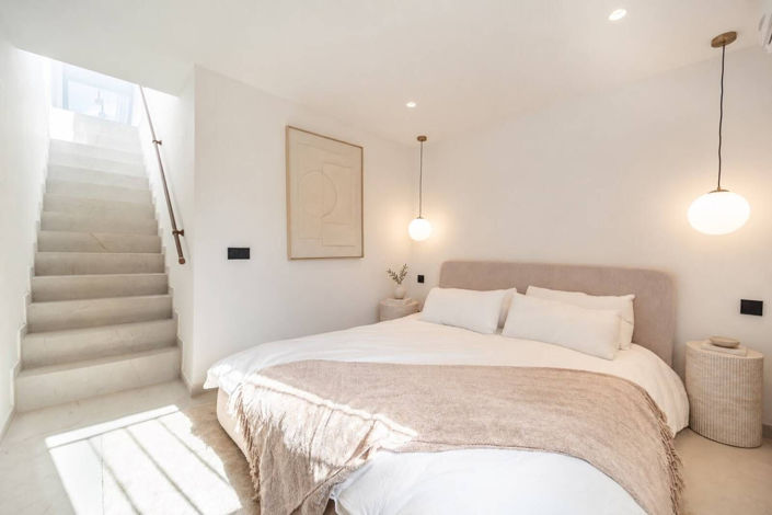 Image No.17-3 Bed Apartment for sale
