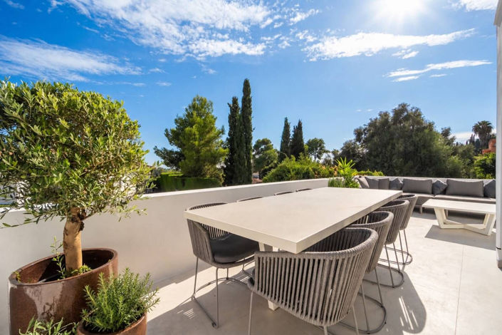 Image No.20-3 Bed Apartment for sale