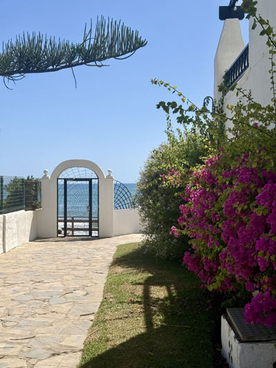 Image No.5-2 Bed Townhouse for sale