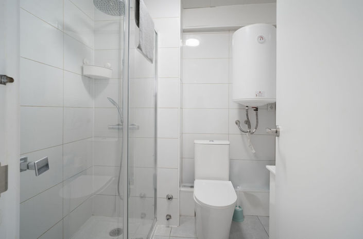 Image No.10-1 Bed Apartment for sale