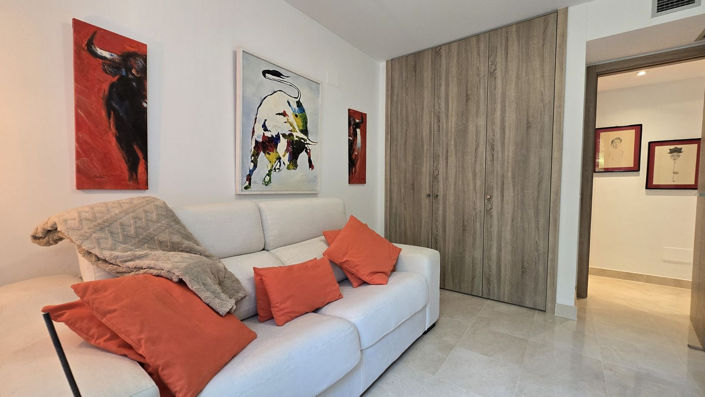 Image No.26-3 Bed Apartment for sale