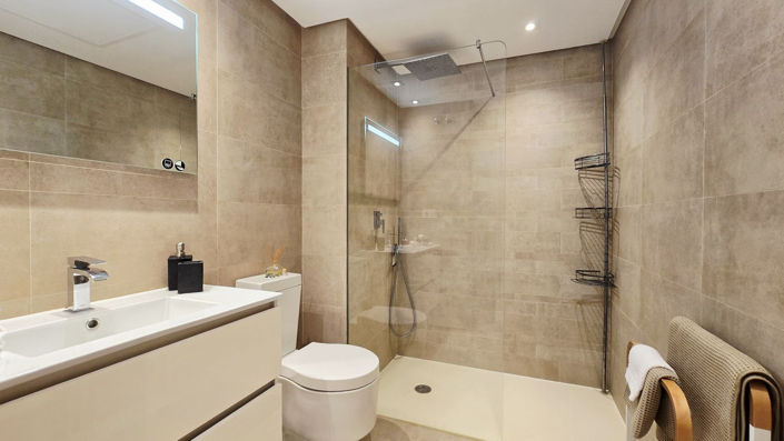 Image No.29-3 Bed Apartment for sale