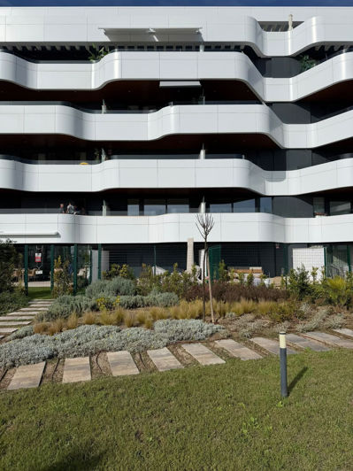 Image No.23-2 Bed Apartment for sale