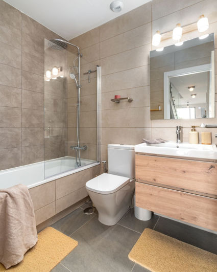 Image No.16-3 Bed Semi-Detached for sale