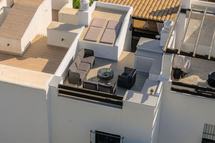 Image No.35-3 Bed Townhouse for sale