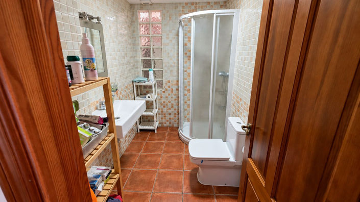 Image No.19-6 Bed Villa for sale
