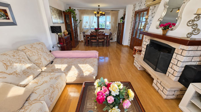 Image No.6-6 Bed Villa for sale