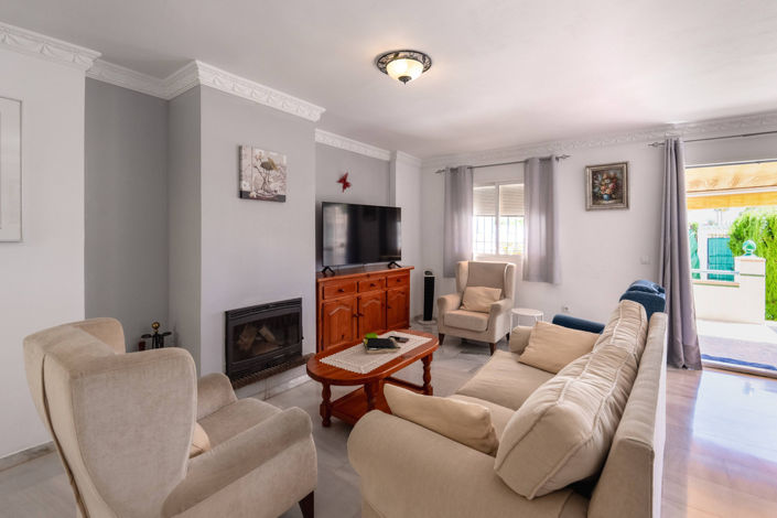 Image No.18-3 Bed Townhouse for sale