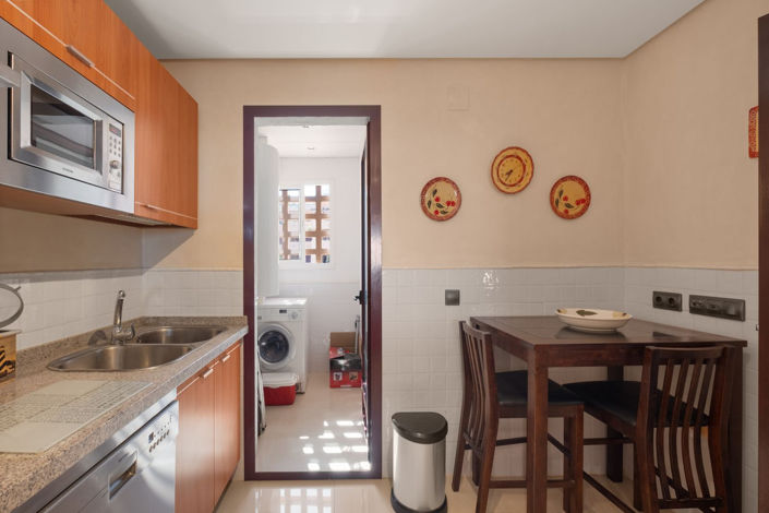 Image No.20-2 Bed Apartment for sale