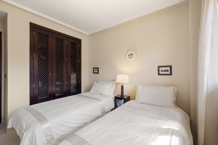 Image No.21-2 Bed Apartment for sale