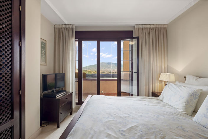 Image No.28-2 Bed Apartment for sale