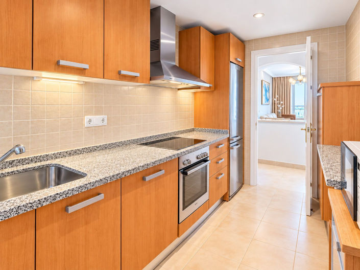 Image No.8-3 Bed Apartment for sale