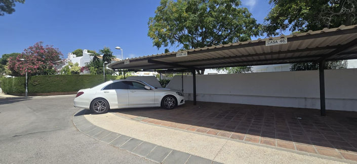 Image No.23-3 Bed Townhouse for sale