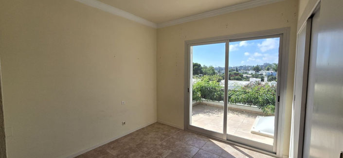 Image No.7-3 Bed Townhouse for sale