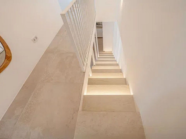Image No.6-4 Bed Semi-Detached for sale